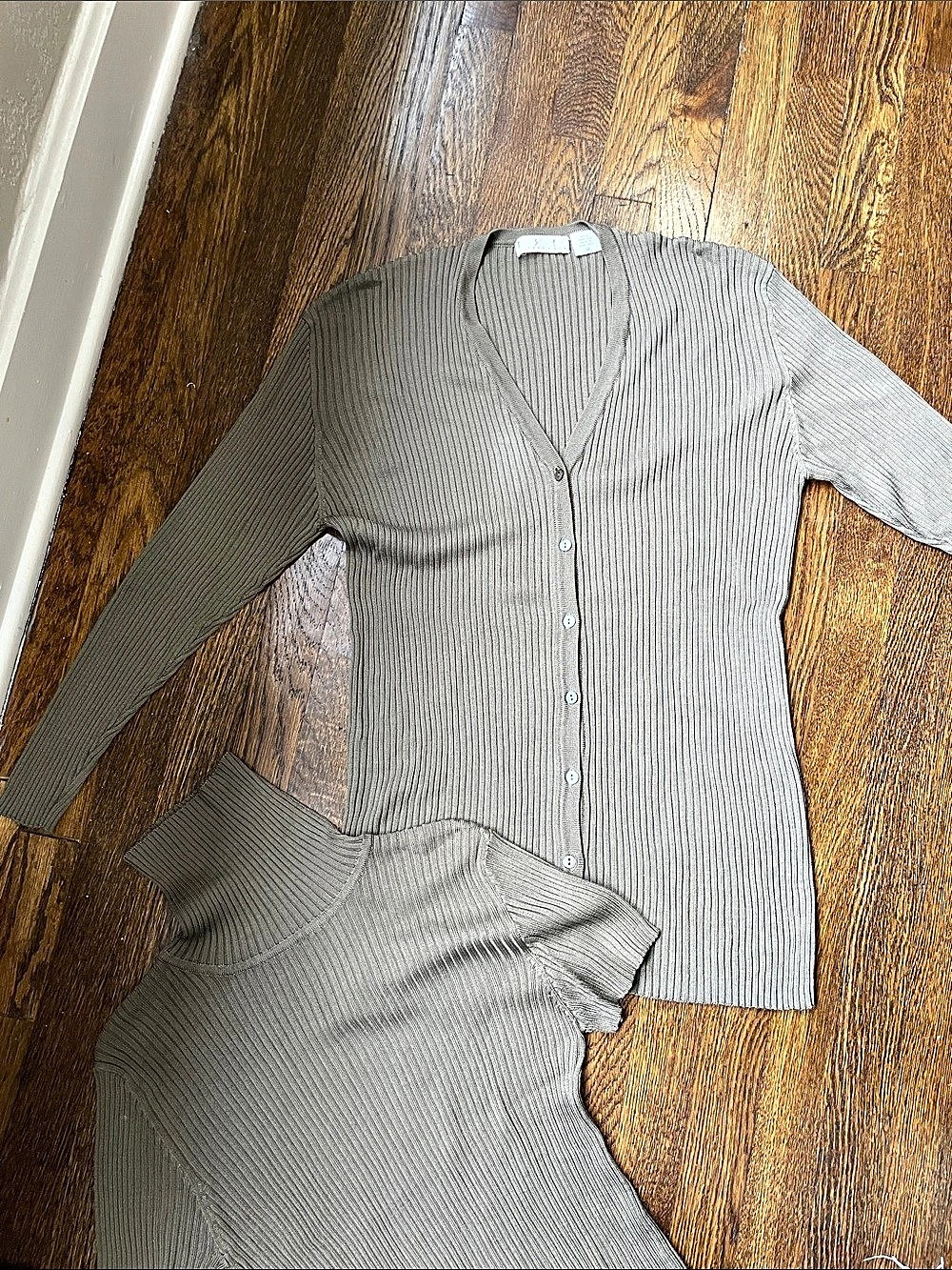 cashmere Silk Cardigan Set in Gray Size Medium